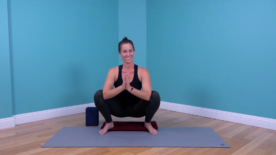 Prenatal Squats For Strong Legs & Pelvic Floor